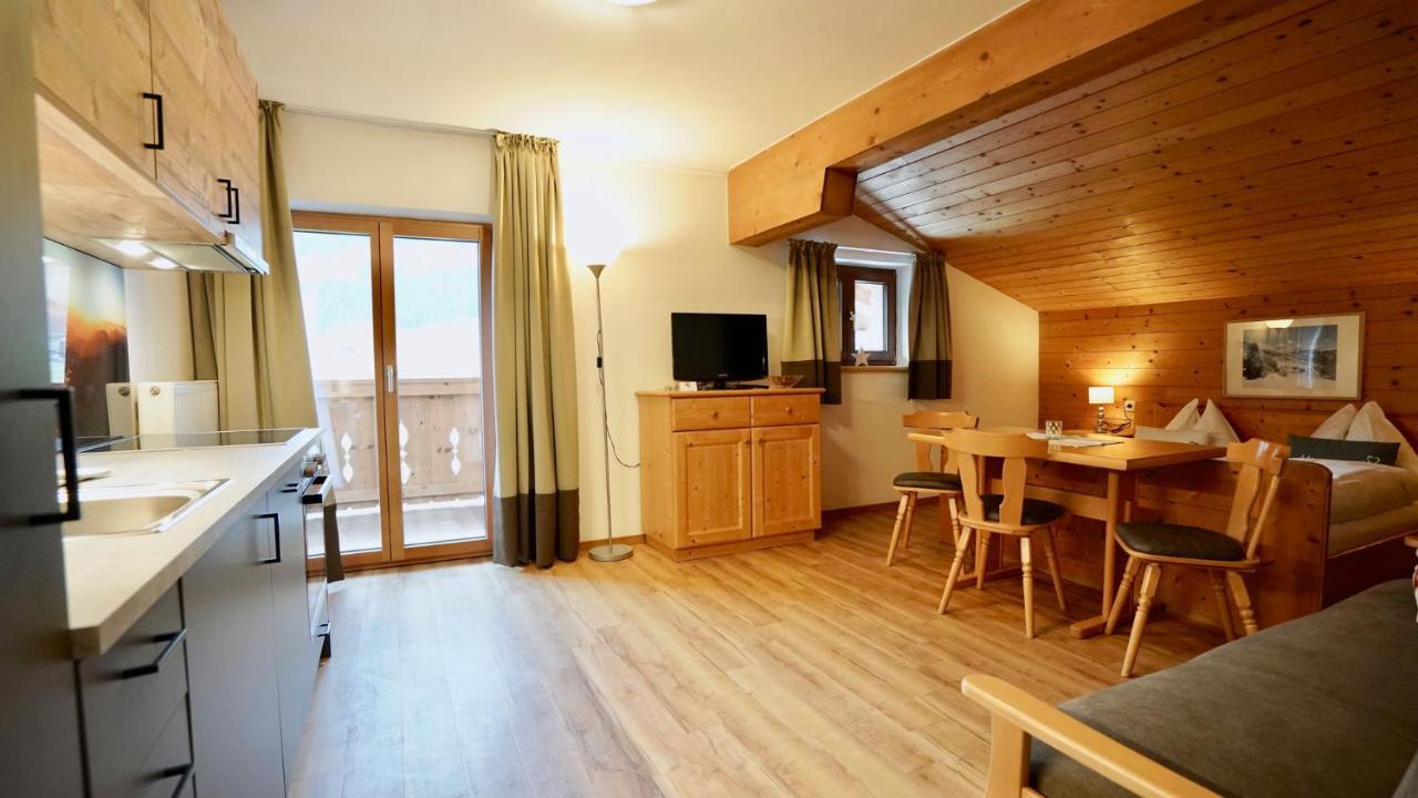 Ranstl Ferienwohnungen Flachau Exterior foto